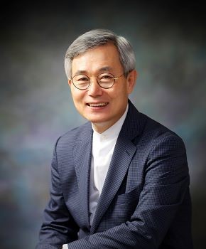 홍동필 목사(전주새중앙교회)